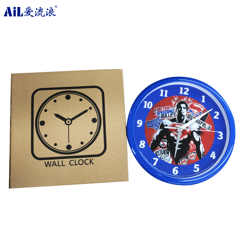 Customizable comic character wall clock